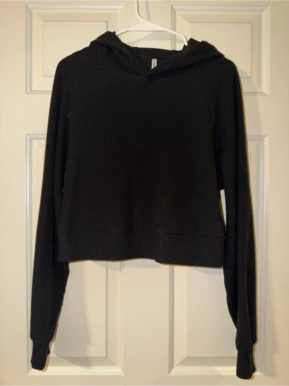 Halara Cropped Ribbed Hooded Sweater - size M